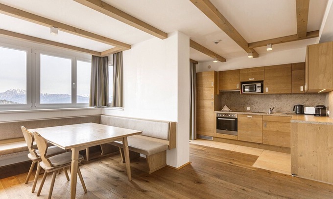 Sonnenalpe Nassfeld Apartment | Chalet with mountain views