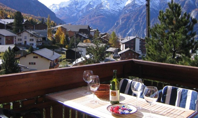 Graechen Ski Chalet | Chalet with view on the Weisshorn from terrace/bedroom/livingroom