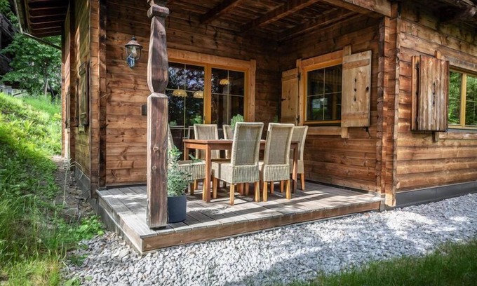 Fuegen Ski Chalet | Chalets Almdorf Zillertal, Fügen