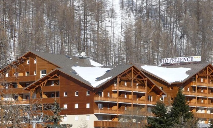 Allos Villa | Chalets du Verdon La Foux d'Allos 4P8