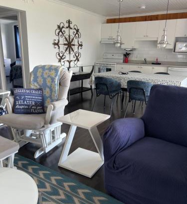 Saint-Jean-de-l'lle-d'Orleans Ski Chalet | Chalets Plage St-Jean 2