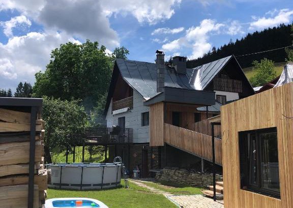 Velke Karlovice Ski Chalet | Chalupa U Šindelářů - Velké Karlovice