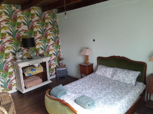 Plufur Apartment | CHAMBRE avec jardin prive ET TOILETTES SECHE