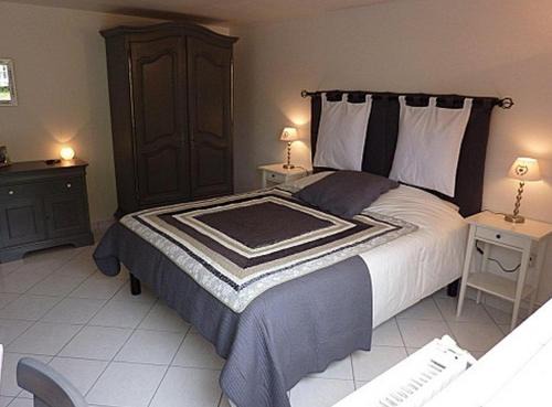 Woippy Apartment | Chambre d'hôtes de Florence