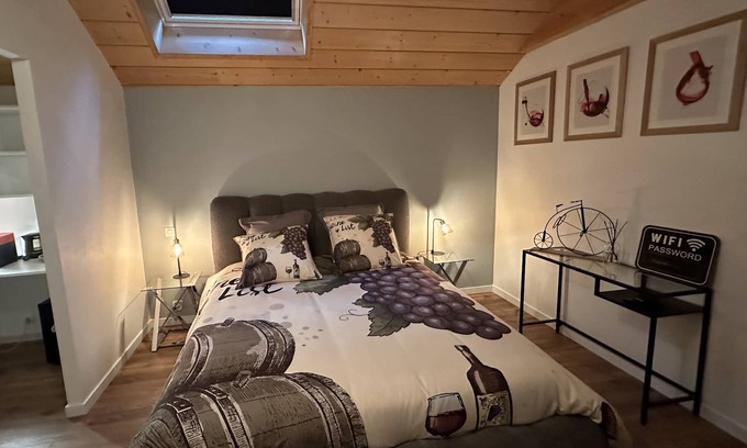 Chaux-Champagny Bed & Breakfast | Chambre Vignoble