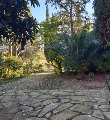 Beziers Bed & Breakfast | Chambres d'hôtes dans propriété rurale