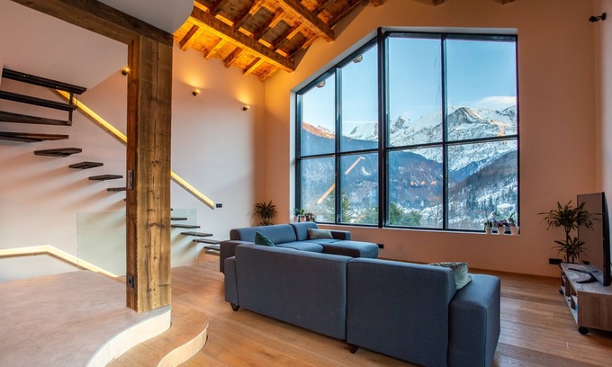 Passy Ski Chalet | Chamonix Valley Chalet with spectacular views, large open plan modern