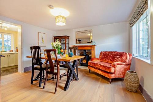 Nacton House | Chapel Cottage - Nacton