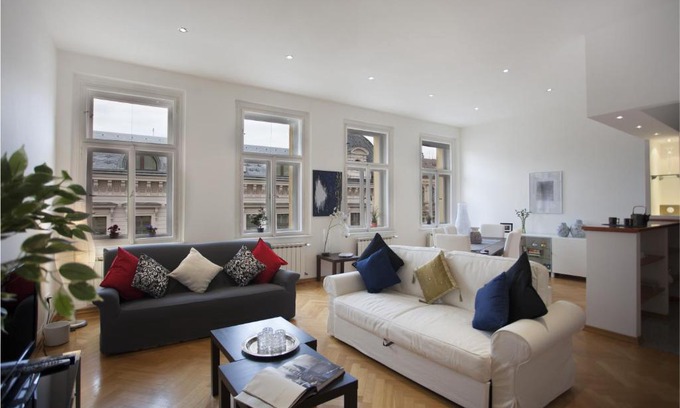 Prague 1 Apartment | Charles Bridge apartment