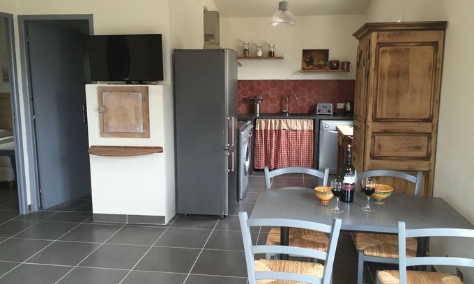 Cargese House | charm and tranquility to 5 minutes from the beaches and the village.