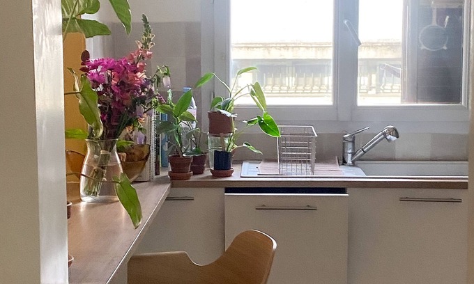 Bagnolet Apartment | Charmant Appartement Coloré à 10 min de Marche de Paris