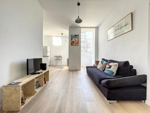 Les Cinq Avenues Apartment | Charmant appartement rénové - Central & Spacieux - Les Frères de la Loc'