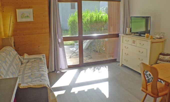 Samoens Apartment | Charmant studio avec terrasse, jardin et parking, proche télécabine - FR-1-629-86