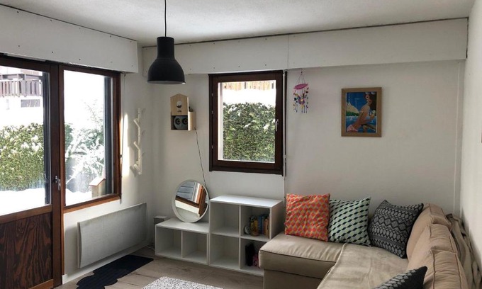 Samoens Apartment | Charmant studio, proche centre et ski-bus, avec jardin et WIFI – idéal pour 4 personnes - FR-1-624-56