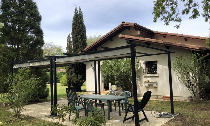 Lacanau House | Charmante Maison au Calme sur 1 000 m² de Terrain