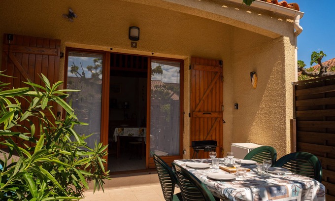 Vias House | Charmante maison climatisée à 2km de la plage
