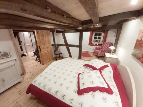 Stromberg House | Charmanter Fachwerktraum an der Stadtmauer