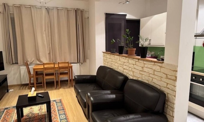 Ilot Sacre Apartment | Charming 1 bedroom apartment in Bruxelles.nGrand Place and Gallery Royal area.