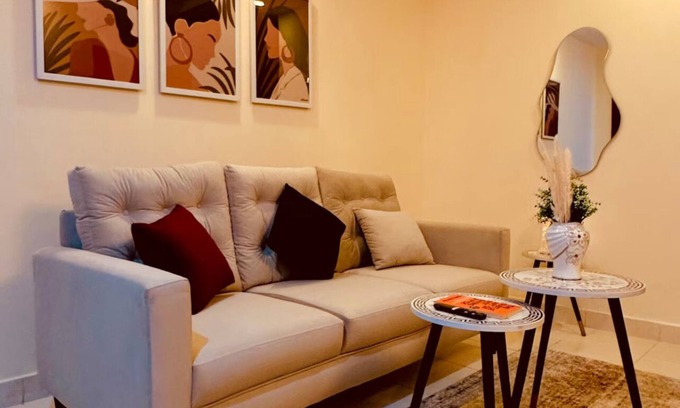 Islamabad Apartment | Charming 1-bedroom apartment in amazing Islamabad with WiFi, AC