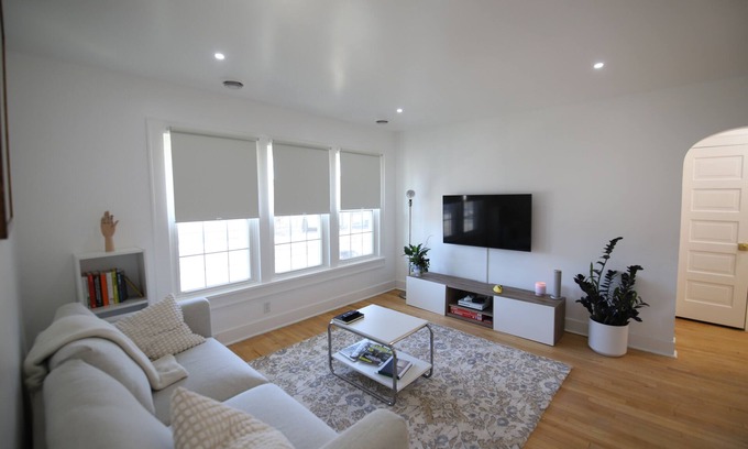Green Bay Apartment | Charming 1-bedroom apartment in Green Bay