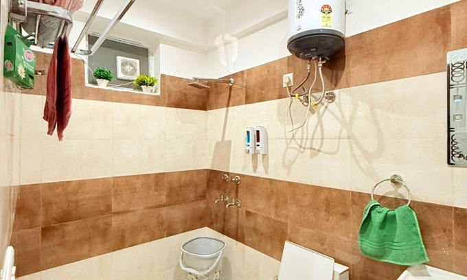 Zirakpur Apartment | Charming 1-bedroom apartment with WiFi, AC in wonderful Zirakpur