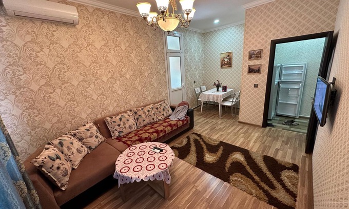 Yasamal Apartment | Charming 1-bedroom apartment in Bakı with AC