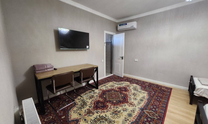 Tashkent Hotel | Charming 1-bedroom hotel in Tashkent with nice courtyard for families and guests