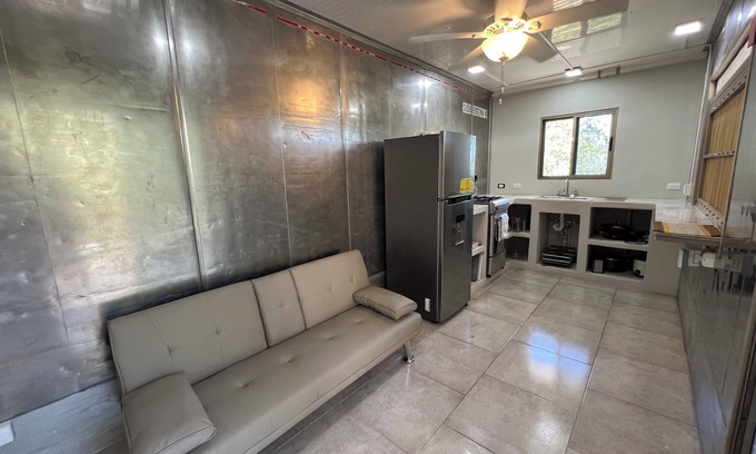 Montezuma Apartment | Charming 1-bedroom apartment with AC and WiFi 5 min to Montezuma