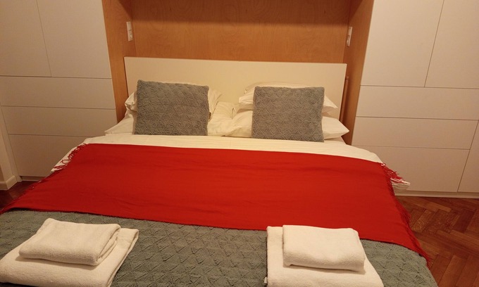 Josefov Apartment | Charming 2-bedroom apartment in amazing Prague with WiFi, AC Free Park