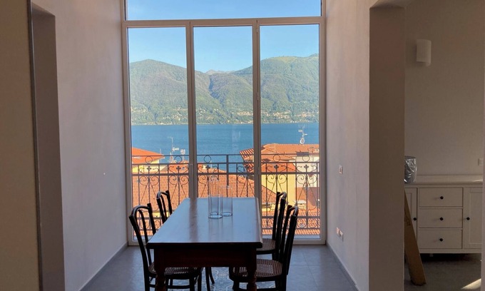 Porto Valtravaglia Apartment | Charming 2-bedroom apartment in historic village center with stunning views