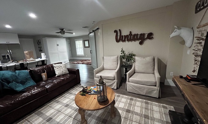 Melrose on the Beach Cottage | Charming 2-bedroom cottage with WiFi, AC in tranquil Daufuskie Island