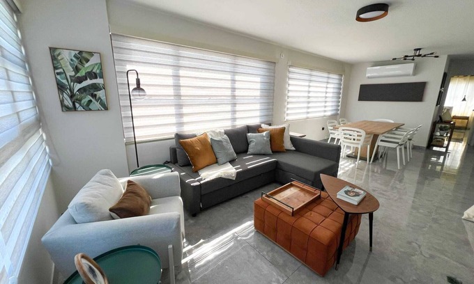 Santurce Apartment | Charming 2-bedroom apartment in vibrant San Juan, near La Placita and Choliseo