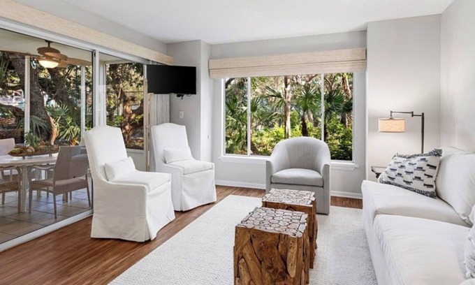Wabasso Beach Condo | Charming 2-bedroom condo in Sea Oaks, a beautiful tennis and beach community