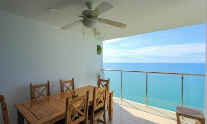El Palmar Apartment | Charming 2-bedroom apartment in fabulous San Carlos with AC