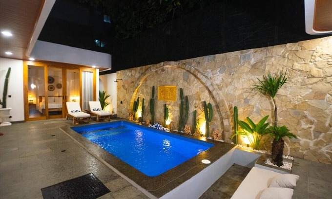 Mumbul Villa | Charming 2-bedroom villa in fabulous Bali with WiFi, AC, Pool & Much Much More.