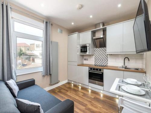 Plumstead Apartment | Charming 2 bedrooms Flat in Plumstead