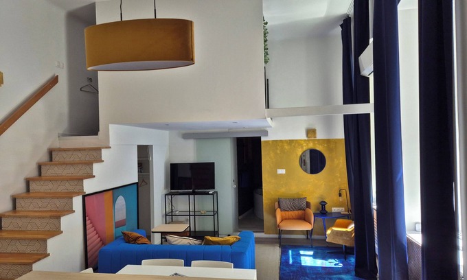 Terezvaros Apartment | Charming 2-gallery apartment in lovely Budapest with AC, WiFi