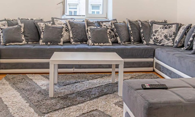 Penzing Apartment | Charming 2BR+1LR - Near Villa Gustav Klimt
