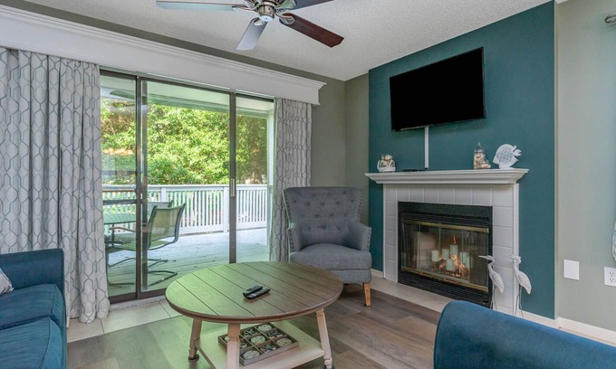 Arcadian Shores Villa | Charming 3 bdrm, nestled among the trees-15C WHP