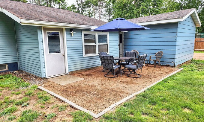 Tomahawk House | Charming 3-bedroom, 1-bathroom home nestled in the desirable Nokomis area.