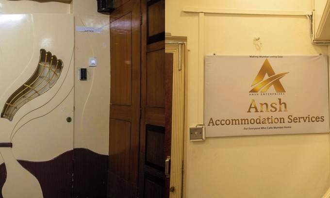 Vile Parle West Apartment | Charming 3-bedroom apartment with AC in marvelous Mumbai