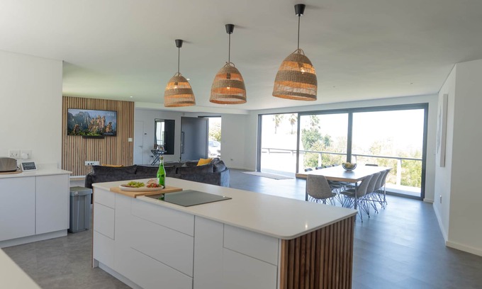 Knysna House | Charming 3-bedroom house in Knysna with WiFi