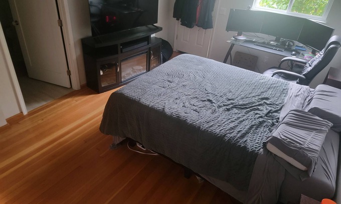 Grants Pass House | Charming 3-bedroom house with AC/Heat, WiFi in peaceful Grants Pass