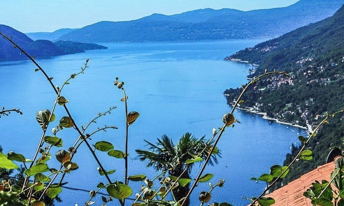 Piancassone House | Charming 3-room rustico in a quiet & sunny location with beautiful lake view
