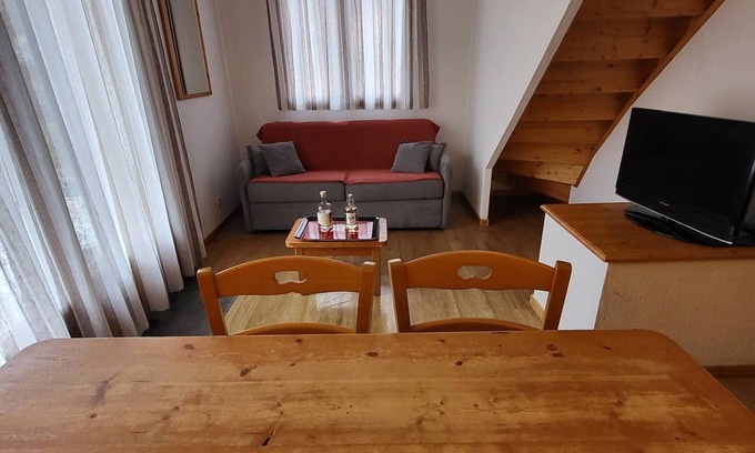 Saint-Etienne-en-Devoluy Ski Chalet | Charming 3-Room Chalet for 6 in Résidence Le Hameau du Puy, Superdevoluy