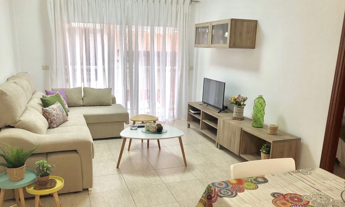 El Medano Apartment | Charming and central two bedroom apartment near the beach