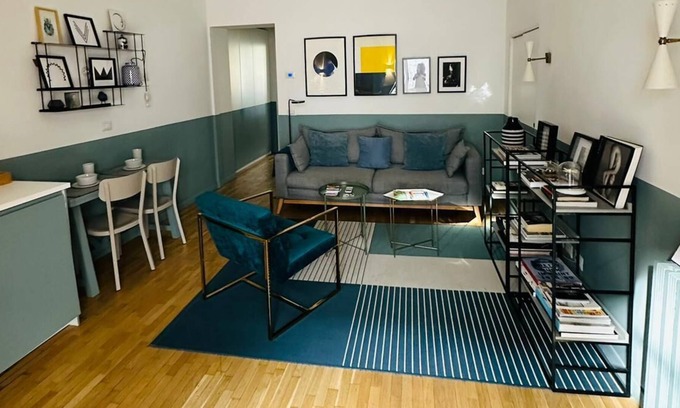 Abbadesse Apartment | Charming and Elegant flat 3 min walk from central station
