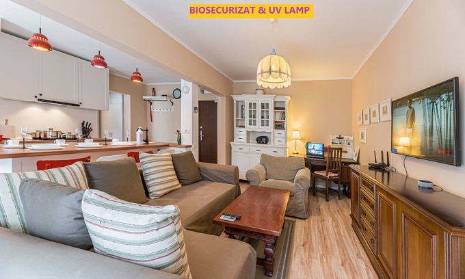 Centrul Vechi Apartment | Charming Apart/Surrounded by Forest/Relaxing/WIFI