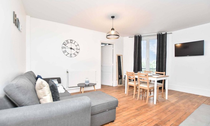 Quartier Saint-Ambroise Apartment | Charming apartment - 1BR/5P - OpÃ©ra Garnier