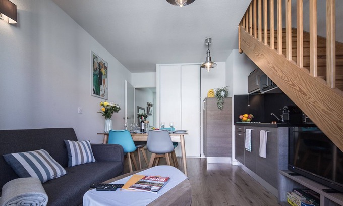 Biscarrosse Plage Apartment | Charming apartment 1st sea line-Pool-Parking-Linen and cleaning provided